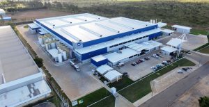 Número de casos de covid-19 chega a 8,75 milhões no Brasil