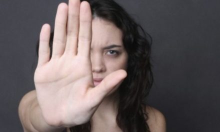 Vítimas de violência doméstica encontram apoio para superar traumas e reconstruir caminhos