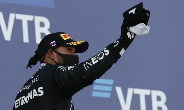 Fórmula 1: “Estão tentando me parar”, diz Hamilton após punições