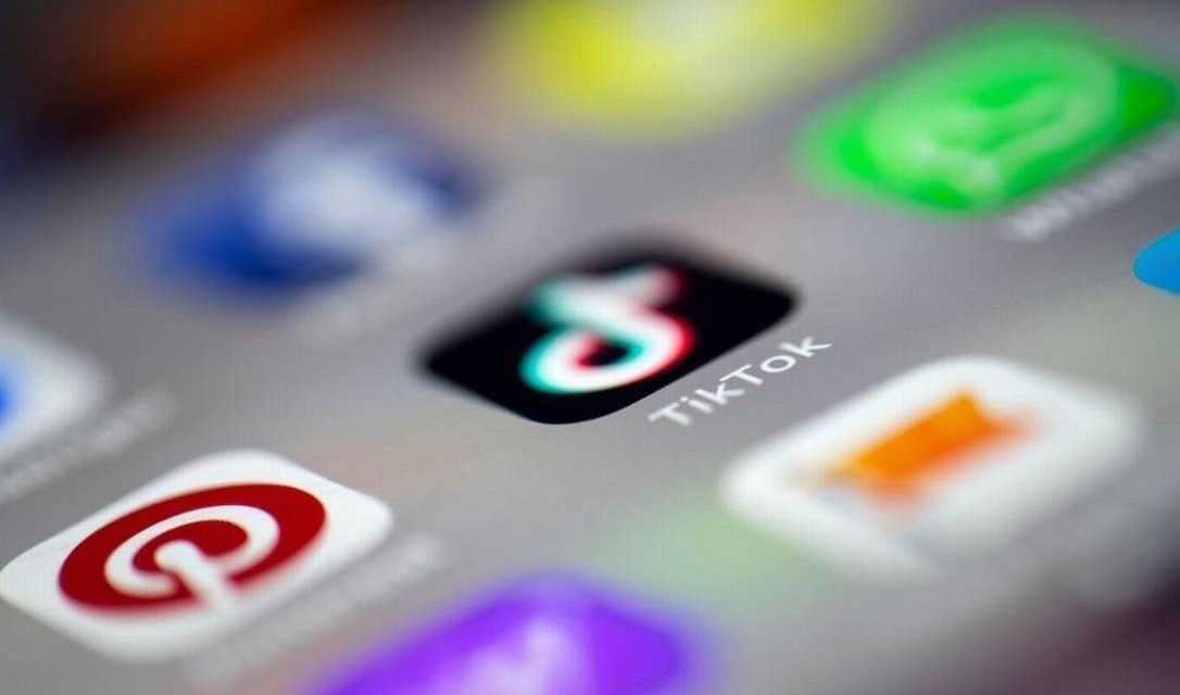 Depois de TikTok, Índia proíbe mais 100 aplicativos chineses