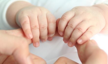 Assembleia aprova obrigatoriedade de registro biométrico de recém-nascidos