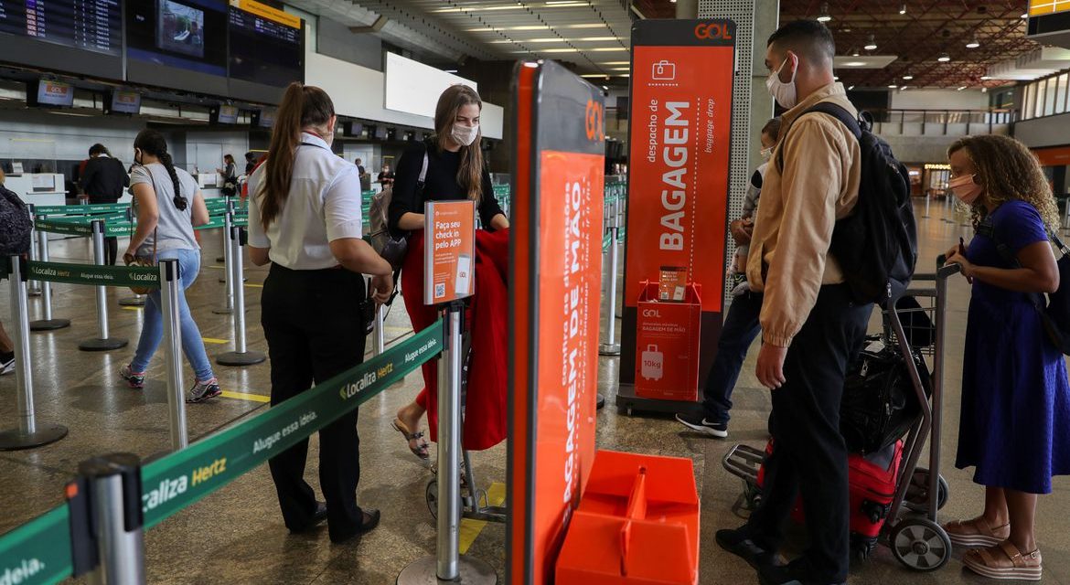 Aeroportos esperam aumento do movimento no feriado de Finados
