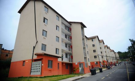 Inflação dos aluguéis acumula taxa de 37,04% em 12 meses, diz FGV