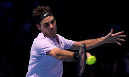 Sem dor, Federer planeja disputar Aberto da Austrália em janeiro
