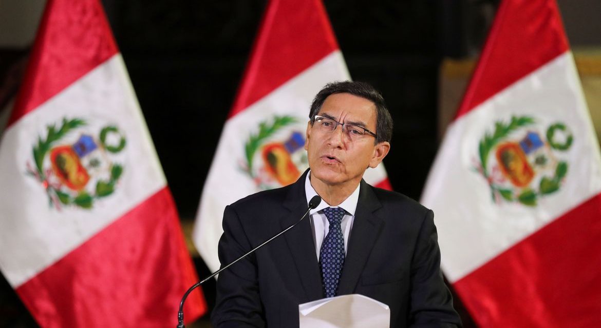 Congresso do Peru aprova impeachment do presidente do país