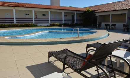 COE de Goiânia libera uso de piscinas em clubes, pousadas e hotéis