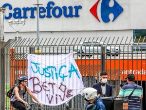 Carrefour fecha acordo de R$ 115 milhões para ações de combate ao racismo após morte de João Alberto