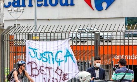Carrefour fecha acordo de R$ 115 milhões para ações de combate ao racismo após morte de João Alberto
