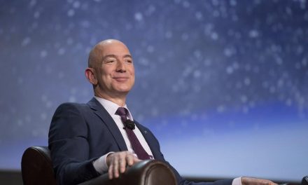 Jeff Bezos lança livro sobre sua trajetória empreendedora