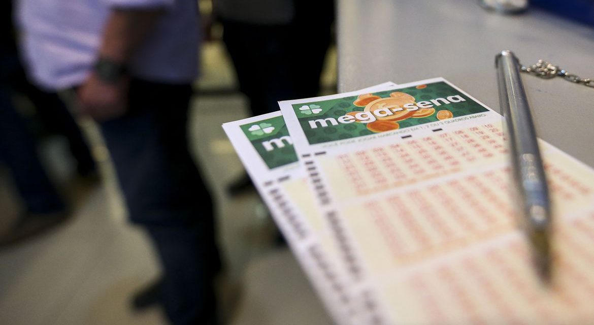 Mega-Sena sorteia nesta quarta-feira prêmio estimado em R$ 12 milhões