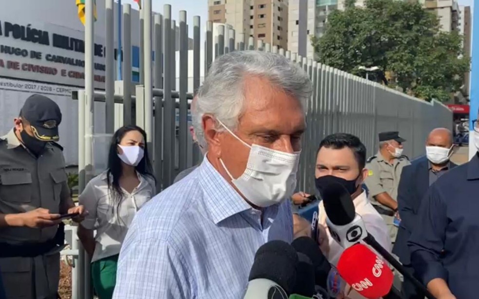 Caiado diz que recebeu ligação do ministro Pazzuelo e que irá a SP buscar as vacinas contra Covid-19