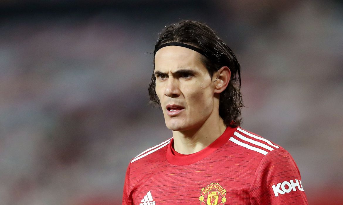 Federação inglesa afirma que Cavani não foi racista em rede social Federação inglesa afirma que Cavani não foi racista em rede social