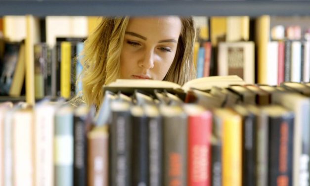 Faturamento de editoras de livros cresce menos que inflação em 2024