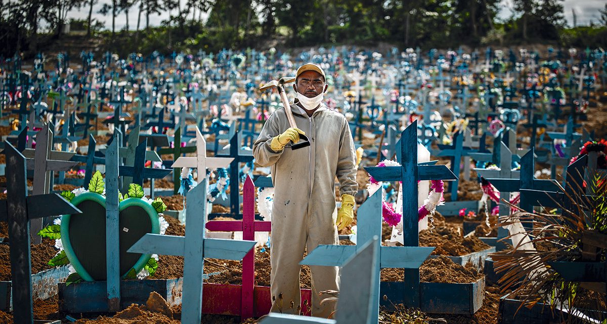 Antes mesmo de terminar, abril já é o pior mês da pandemia no Brasil