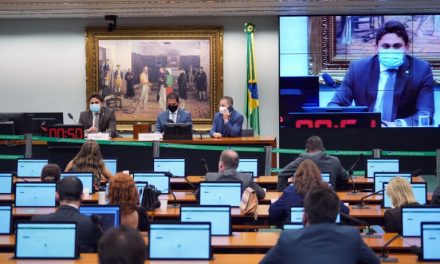 Conselho de Ética define relatores dos processos contra Silveira e Flordelis