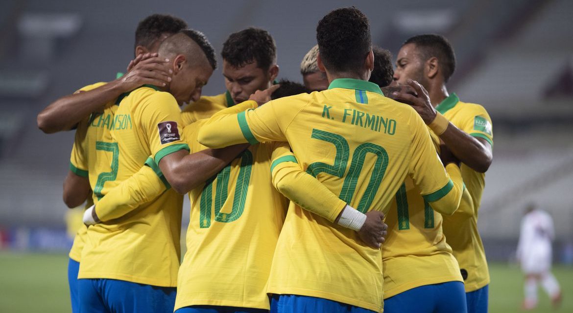 Seleção brasileira continua em terceiro no ranking de seleções da Fifa