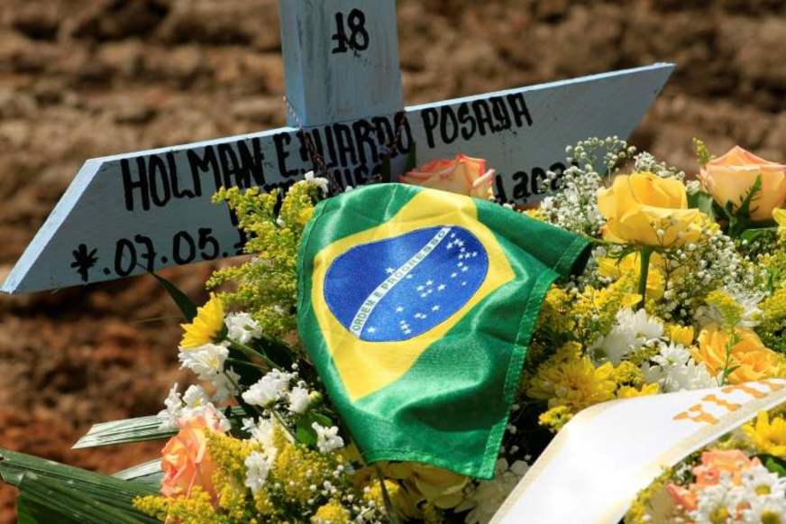Brasil passa Itália e Bélgica e se torna o 9º país com mais mortes por Covid por milhão de habitantes