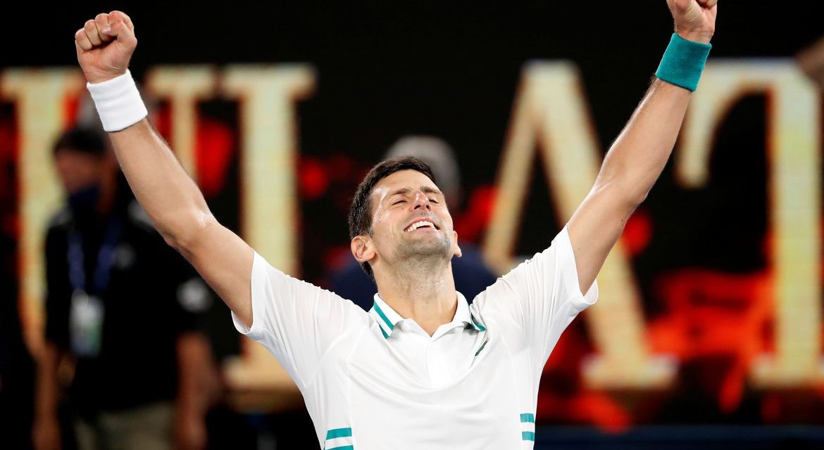 Djokovic iguala número de semanas de Federer no topo do ranking da ATP