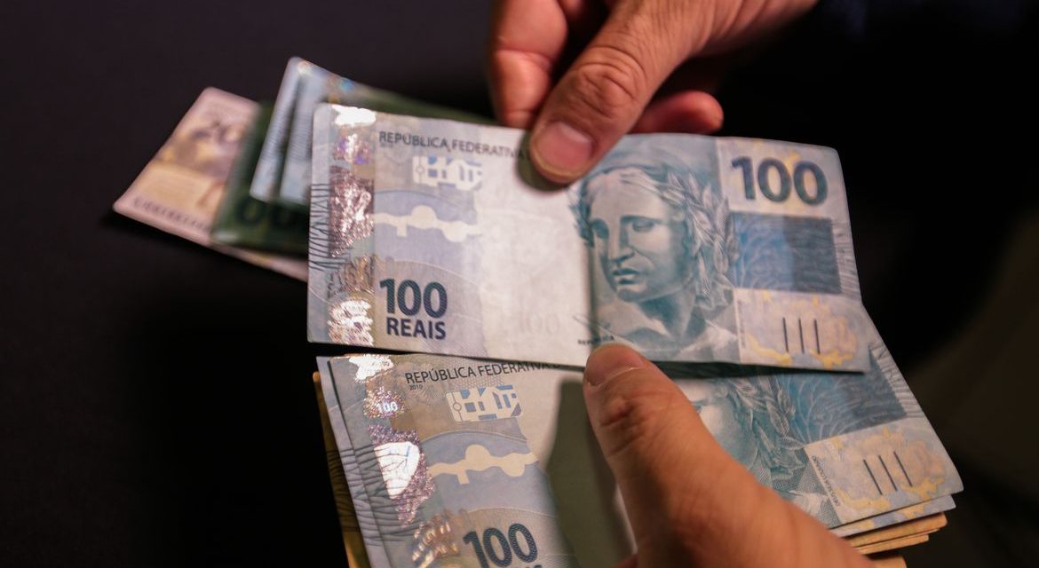 Governo destinará até R$ 15 bi para relançar BEm e Pronampe