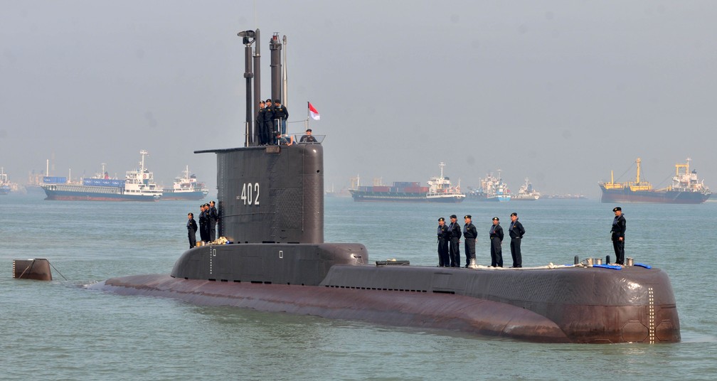 Submarino da Indonésia com 53 a bordo desaparece em Bali