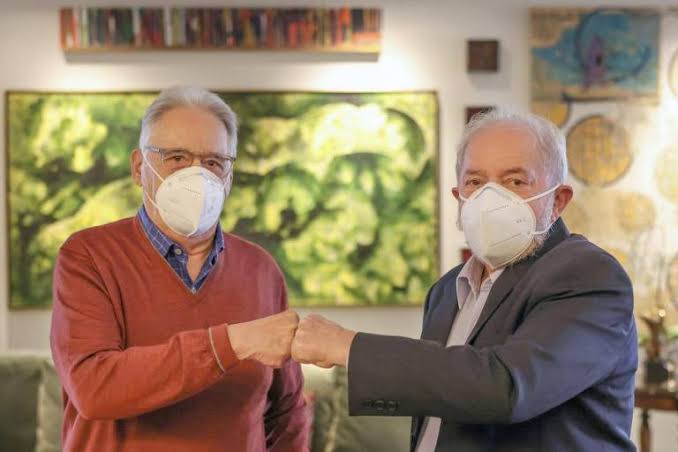 FHC e Lula se reúnem na casa de ex-ministro Nelson Jobim