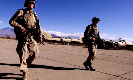 Especialistas apontam enfraquecimento do poder dos EUA no Afeganistão