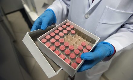 Testes para diagnóstico de covid-19 não atestam proteção vacinal