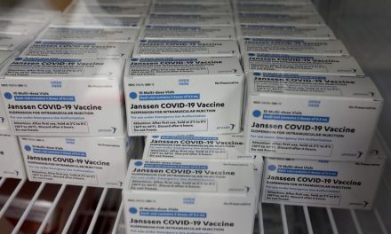 Goiás vai distribuir vacina da Janssen para municípios com mais de 50 mil habitantes