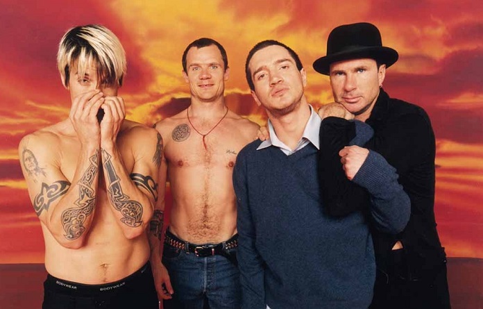 Disco novo do Red Hot Chili Peppers está quase pronto, diz Frusciante