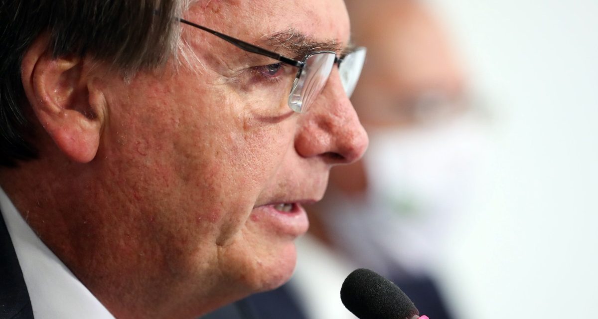 Ex-PGR, Fonteles diz que Bolsonaro pode ser investigado por rachadinha