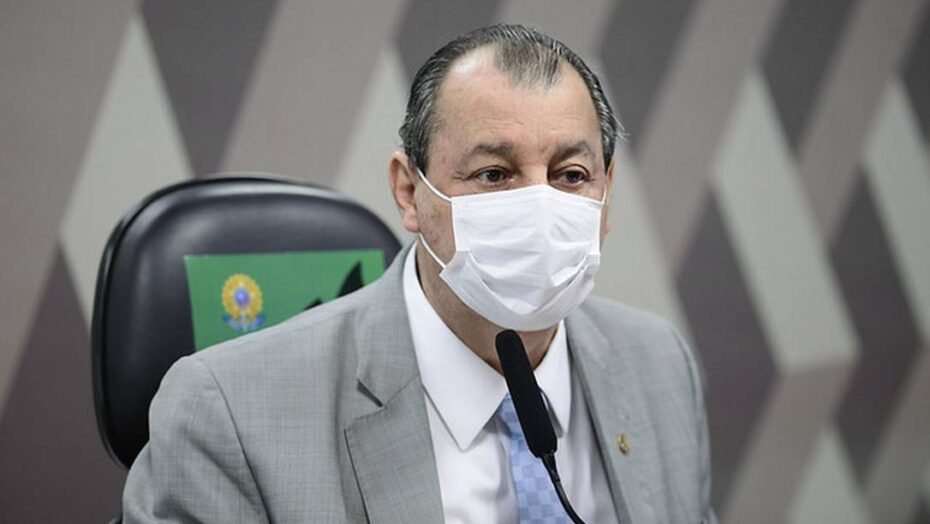 CPI pede que Bolsonaro confirme ou negue denúncias sobre corrupção com vacinas; veja carta