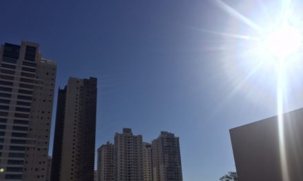 Umidade do ar pode cair a 13% após dois meses sem chuva, em Goiânia