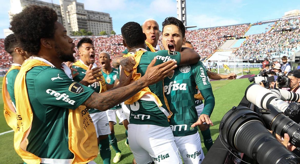 Palmeiras é tricampeão da Copa Libertadores da América
