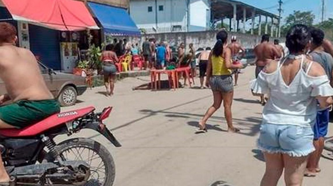 Ataque a tiros deixa cinco mortos no Grande Rio