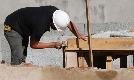 Sancionada lei para retomada de mais de 11 mil obras inacabadas