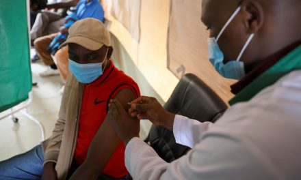 Prazo de validade da AstraZeneca complica vacinação em países pobres