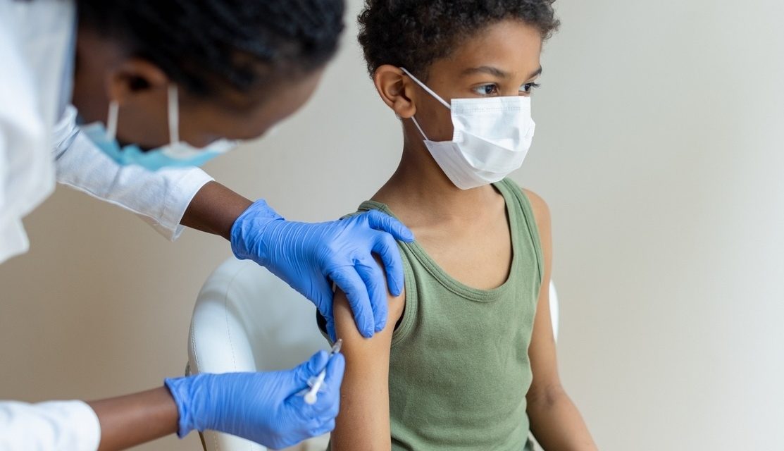 Especialistas falam da importância da vacinação de crianças contra Covid-19