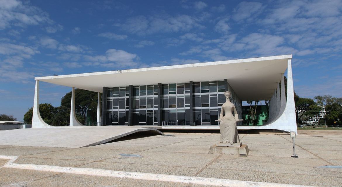 Ministra do STF envia inquérito contra Ribeiro para a Justiça Federal