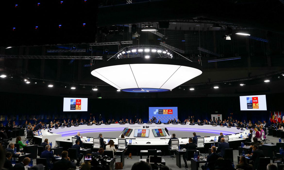 Otan convida Finlândia e Suécia para aliança&nbsp;