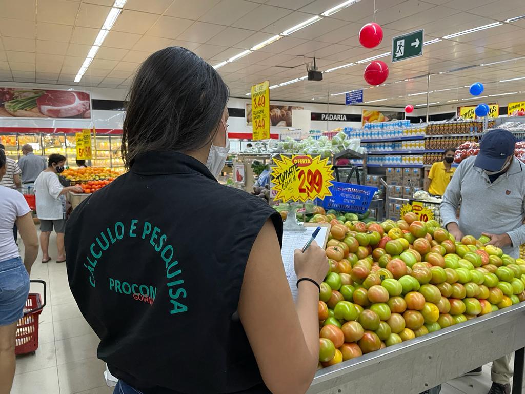 Procon Goiânia aponta variação de até 404% no preço de produtos hortifrúti em novembro