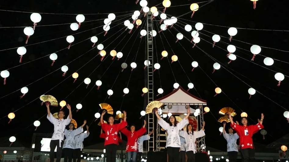 Festival Bon Odori reúne culinária, música, dança e artes japonesas