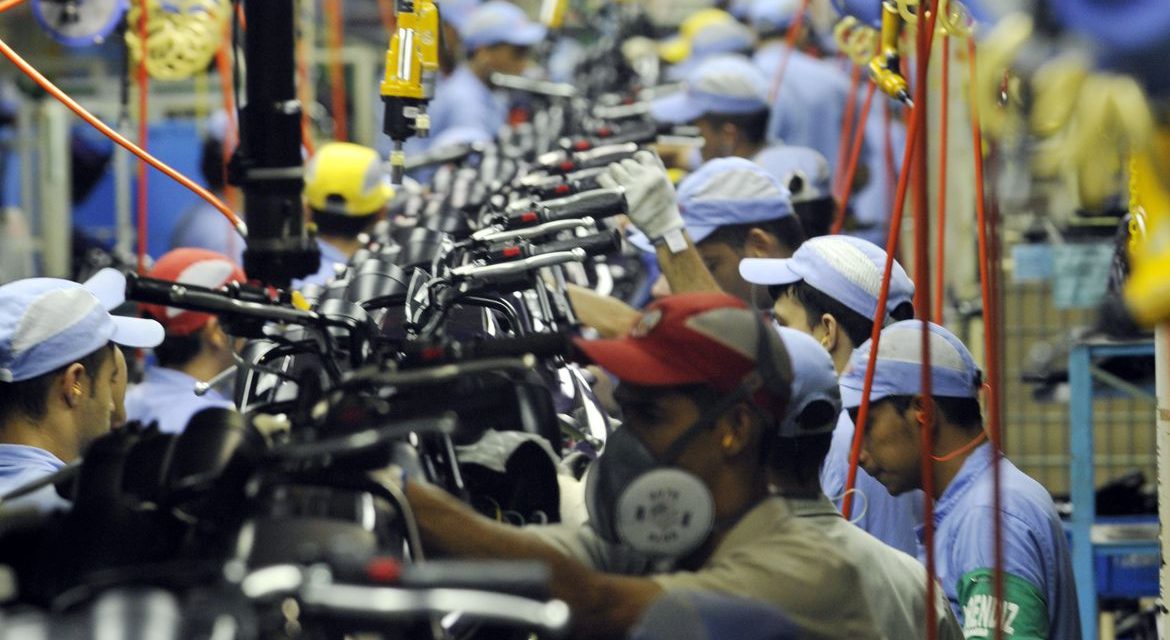Produção de motocicletas passa de 139 mil em setembro
