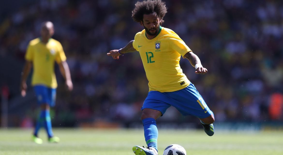 Olympiacos anuncia acerto com o brasileiro Marcelo