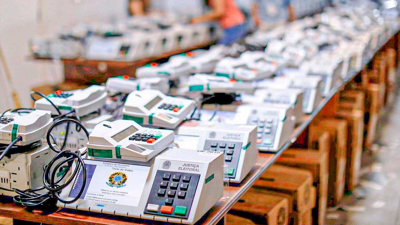 Eleitores participarão do teste de integridade das urnas com biometria