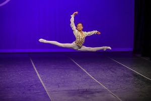 Basileu França sedia etapa da maior competição internacional de balé