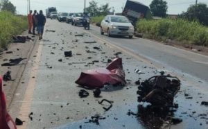 Acidentes em rodovias federais durante o feriado causaram 72 mortes