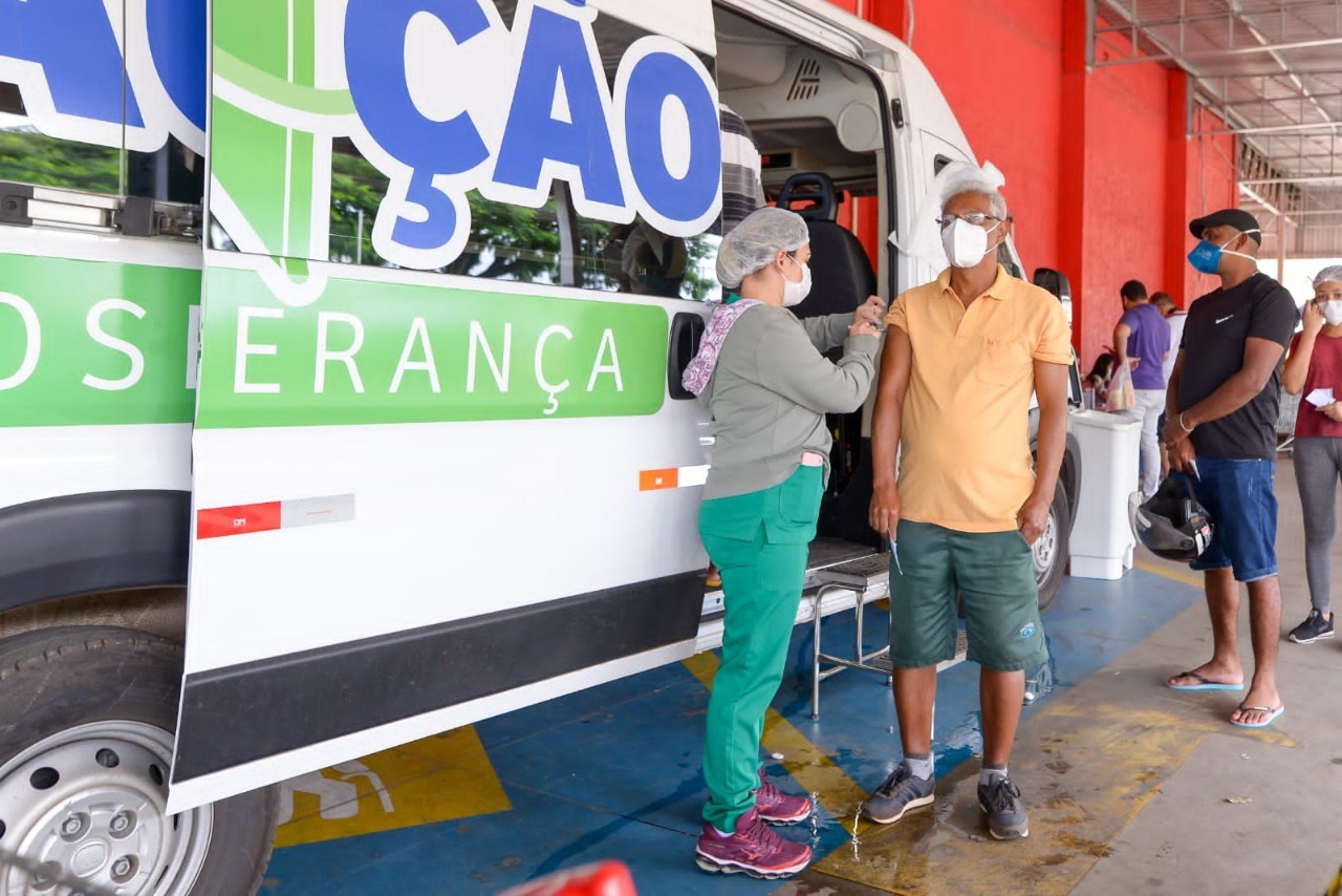 Prefeitura de Goiânia disponibiliza testagem, vacinação contra Covid-19, Influenza e imunizantes de rotina, neste final de ano