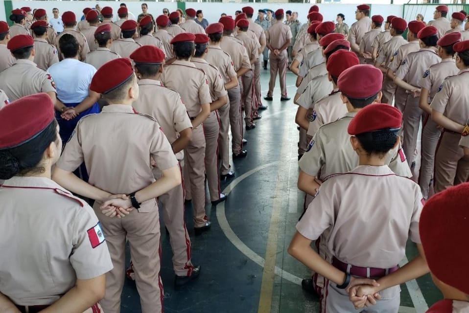 Seis escolas devem se tornar colégios da Polícia Militar de Goiás a partir de janeiro