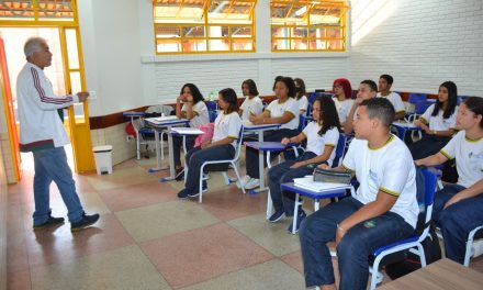 Aulas na rede estadual de educação de Goiás começam nesta quarta-feira