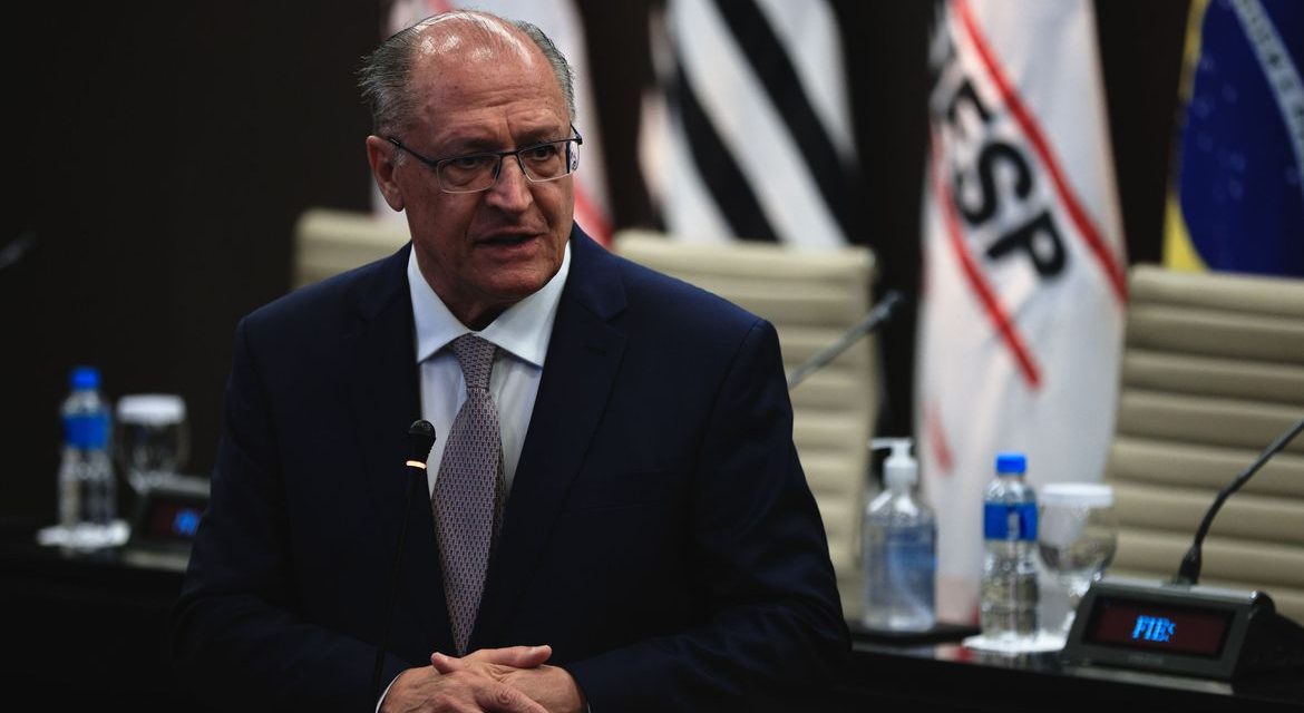 Reforma tributária é questão central para o governo, diz Alckmin